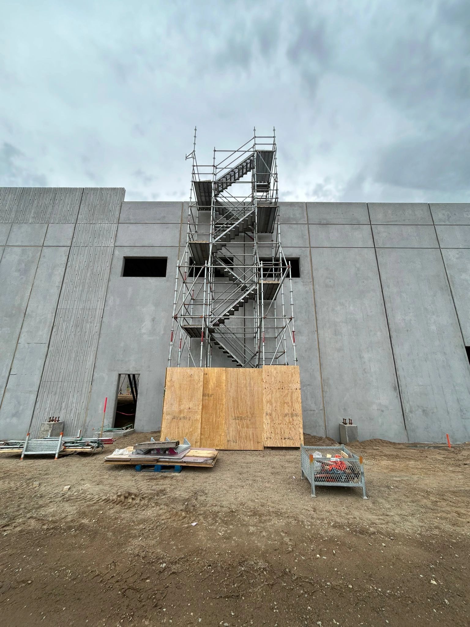 Stair tower scaffolding building