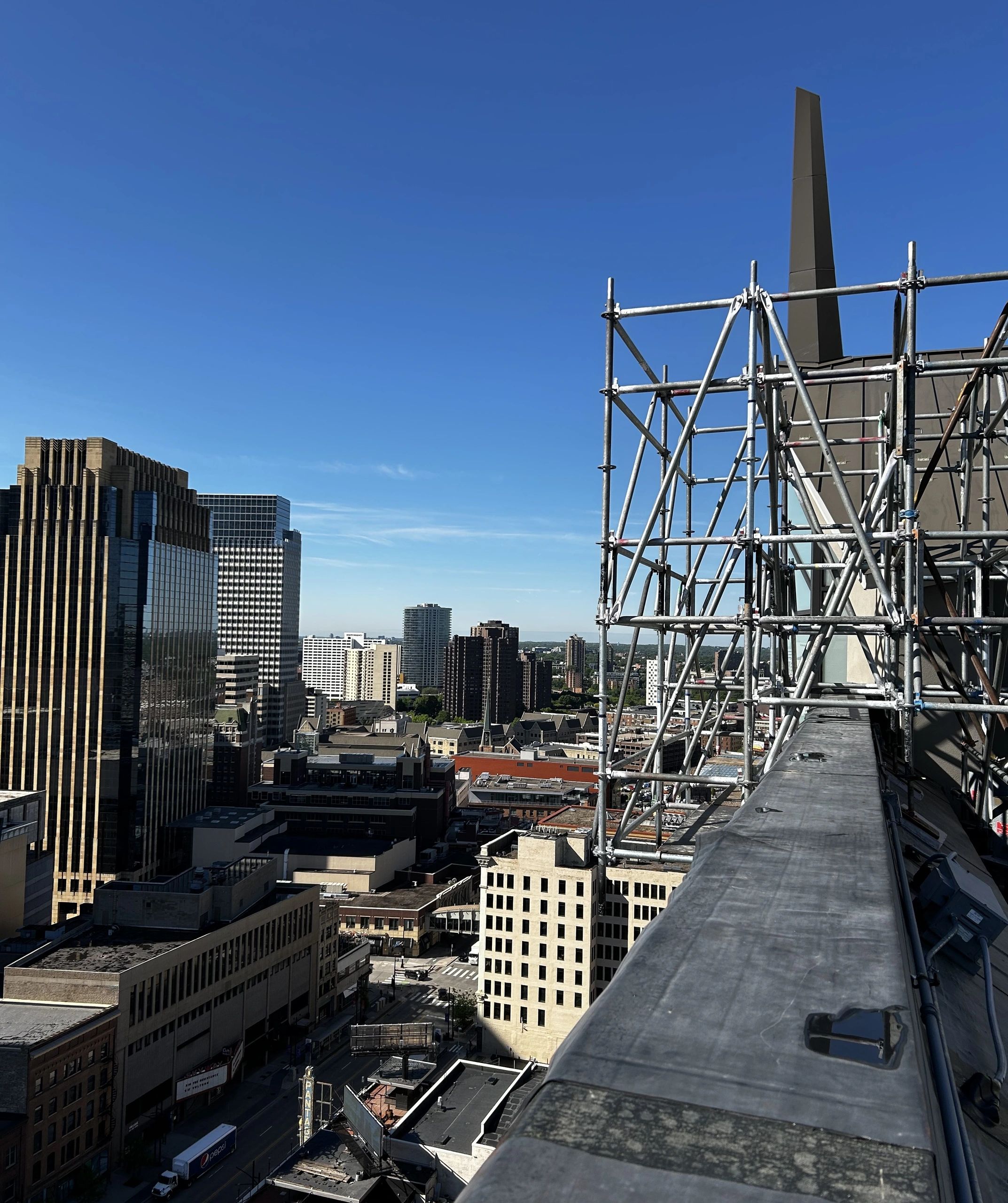 Lofton Hotel Minneapolis scaffold project view 4